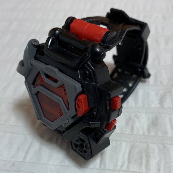 Spy Gear Ultimate AXP-8 Spy Watch by Wild Planet - Picture 3 of 16